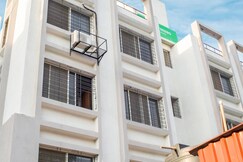 Treebo Naunidh Suites
