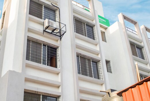 Treebo Naunidh Suites