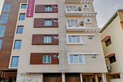 Treebo Galaxy Suites Near Yeshwanthpur Railway Station