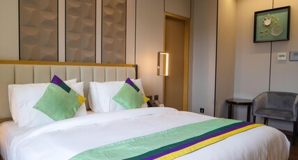 Treebo Kingsbury Fiesta Vellore Room Type - Superior Room