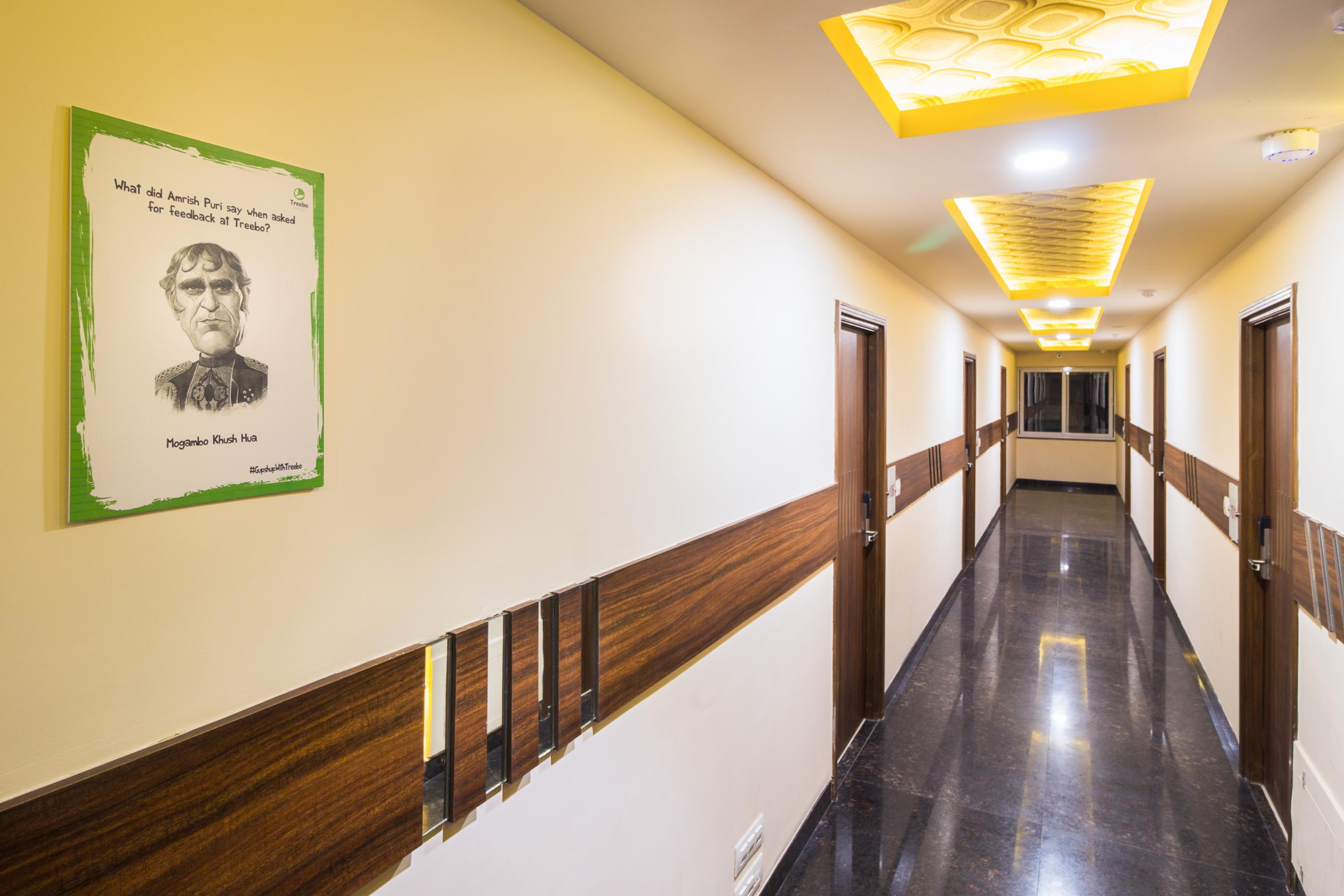 Itsy Hotels Arastu Inn - Tap to explore photos