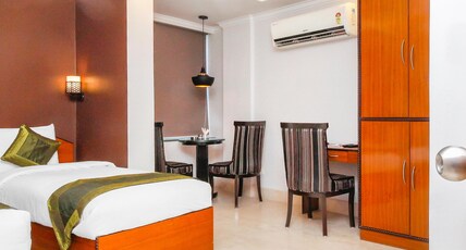 Treebo Green View, Park Circus Room Type - Deluxe Room
