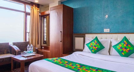 Treebo Varuna With Mountain View, Mall Road Room Type - Economy Room with Mountain View