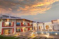 Treebo Winter Town Venna Lake With Swimming Pool