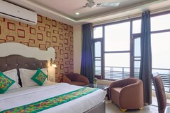 Treebo Roshan House With Valley View