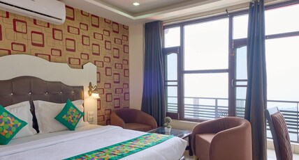 Treebo Roshan House Near Mcleodganj Room Type - Premium Room with Balcony