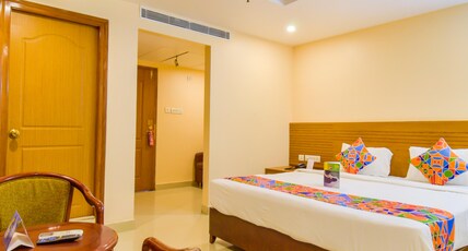 FabHotel Deccan Heritage Room Type - Premium Room