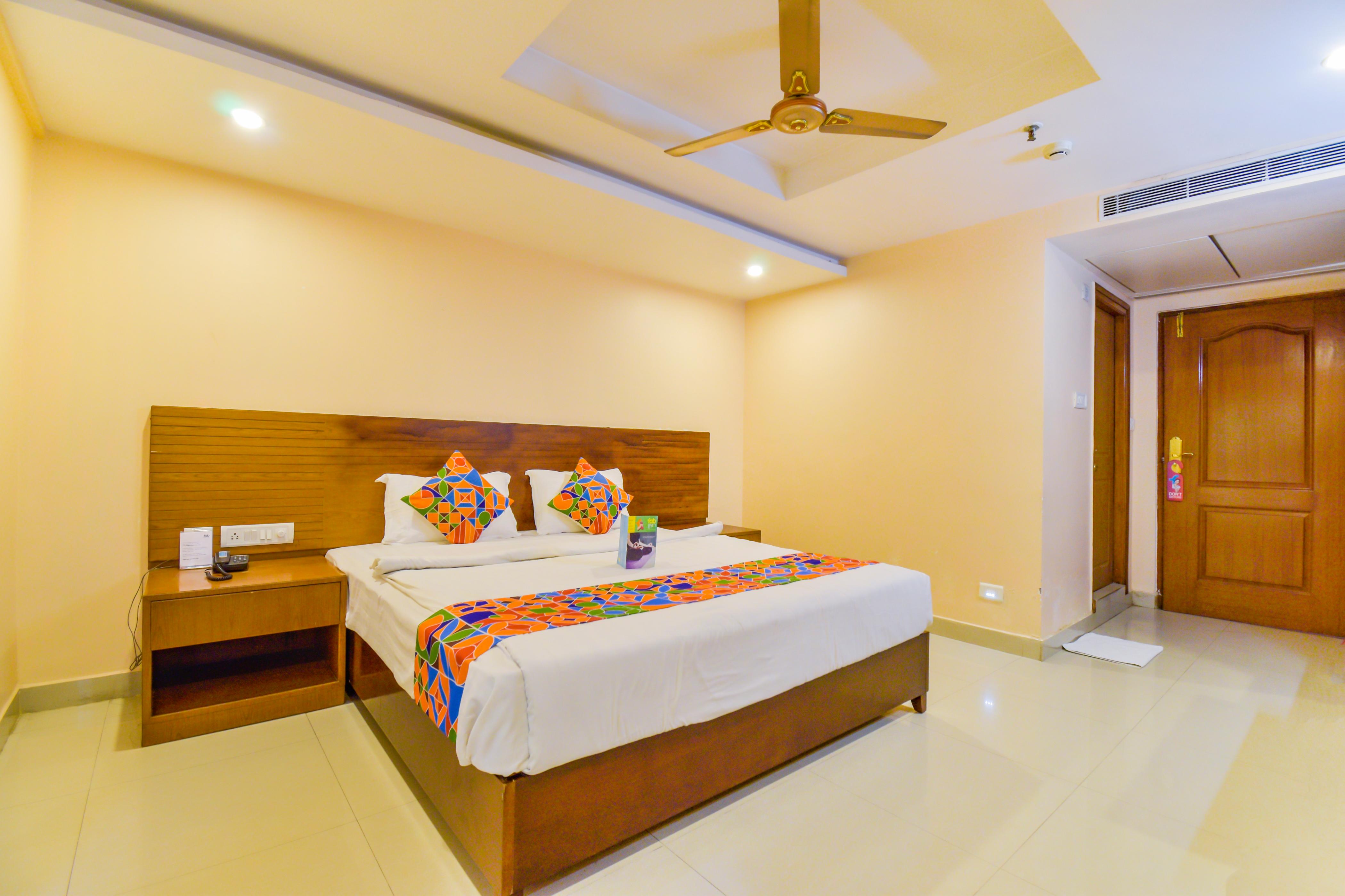 FabHotel Deccan Heritage - Tap to explore photos
