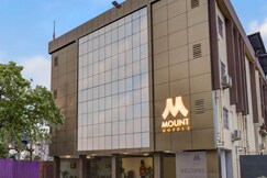 Mount Amara Hotel & Spa (Near Cosmos Mall & Planet Mall)