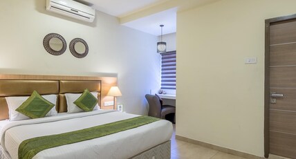 Treebo Nestlay Airport Alandur Room Type - Deluxe Room