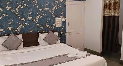 Hotel Arawali Hill Udaipur Room Type - Deluxe Room