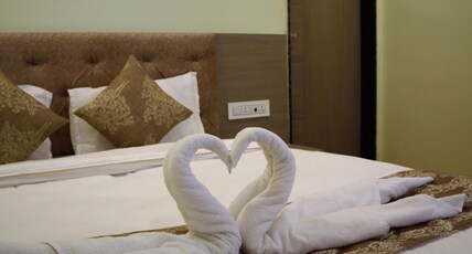 Hotel Neel Kamal Room Type - Suite room