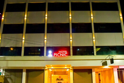 HOTEL PICNIC Manjeri