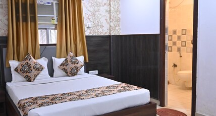 Hotel Stone Park Room Type - STANDARD ROOM