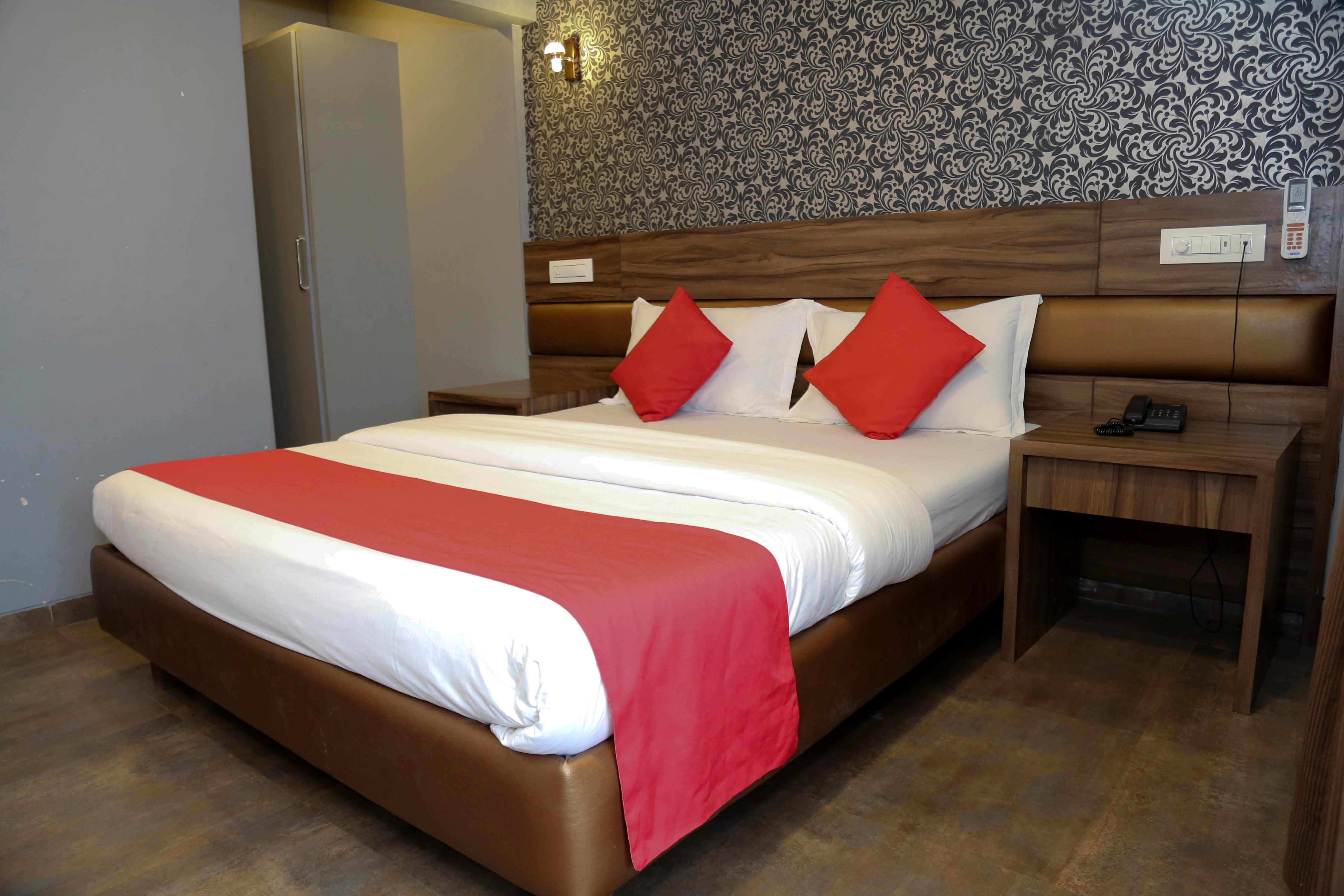 Hotel Sea Shore Residency Room Type - Super Deluxe Room