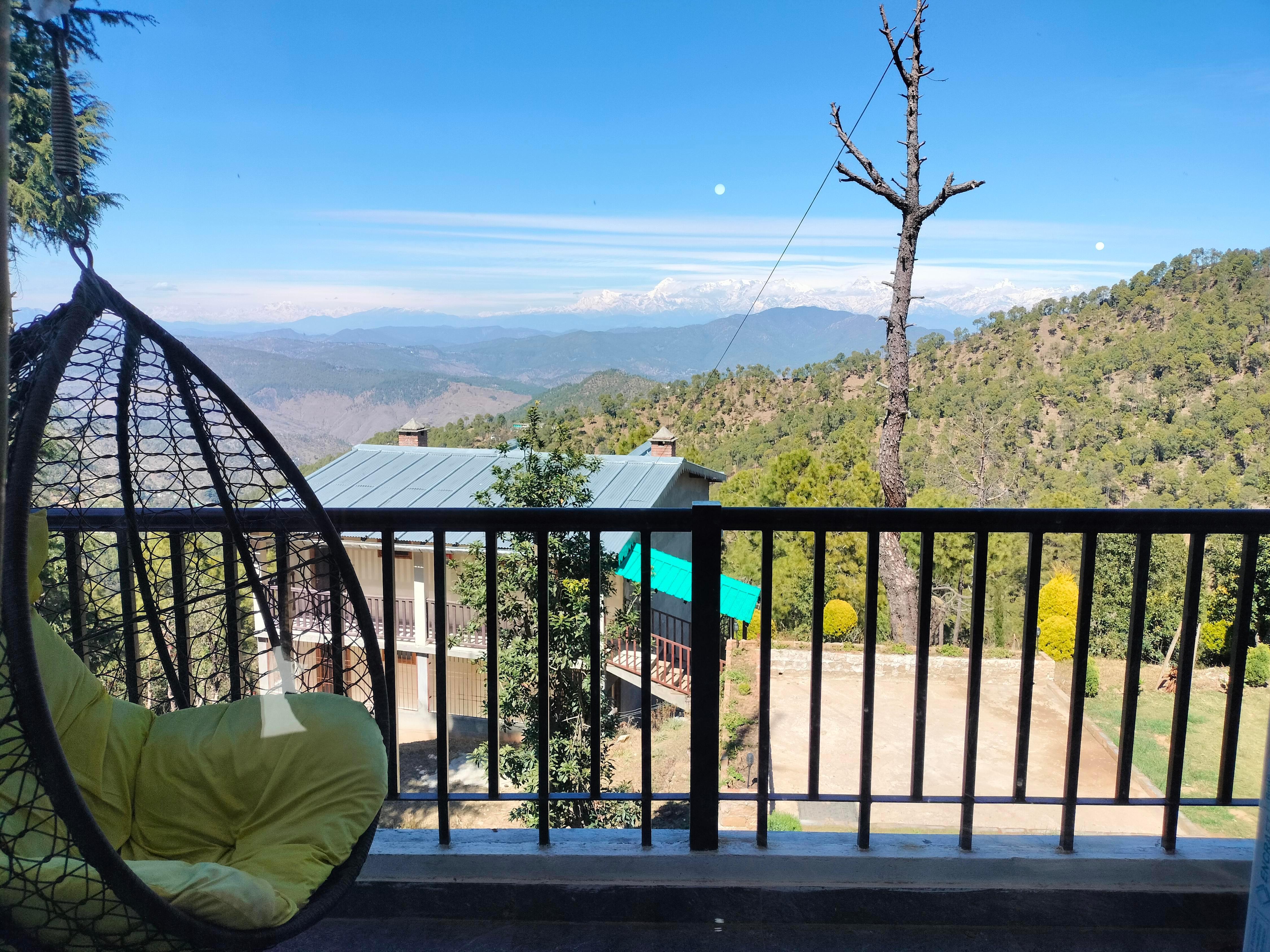 Hotel Elphinstone Inn Himalayan View Property