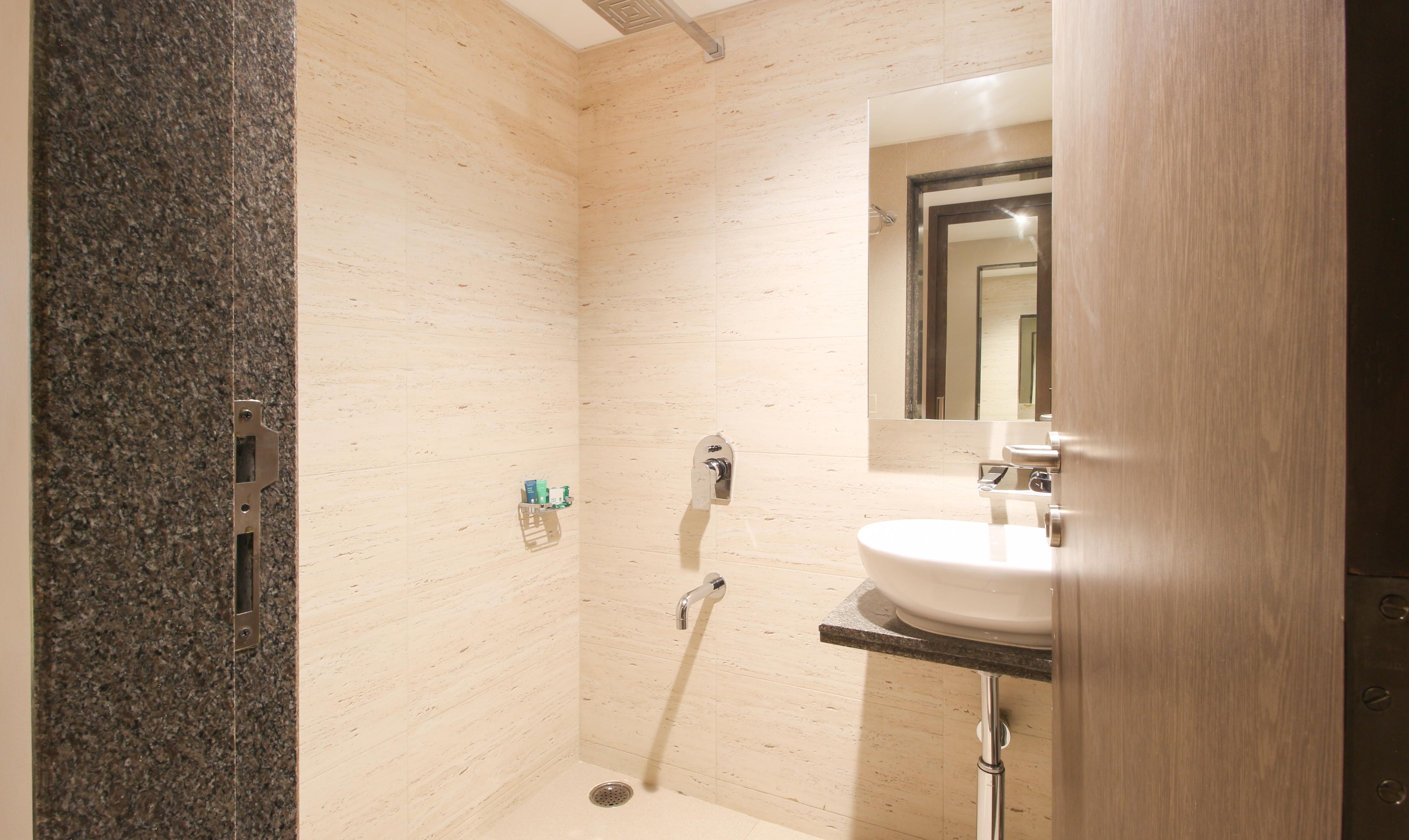 Treebo Elite Residency - 2 Kms From Railway Station - Tap to explore photos