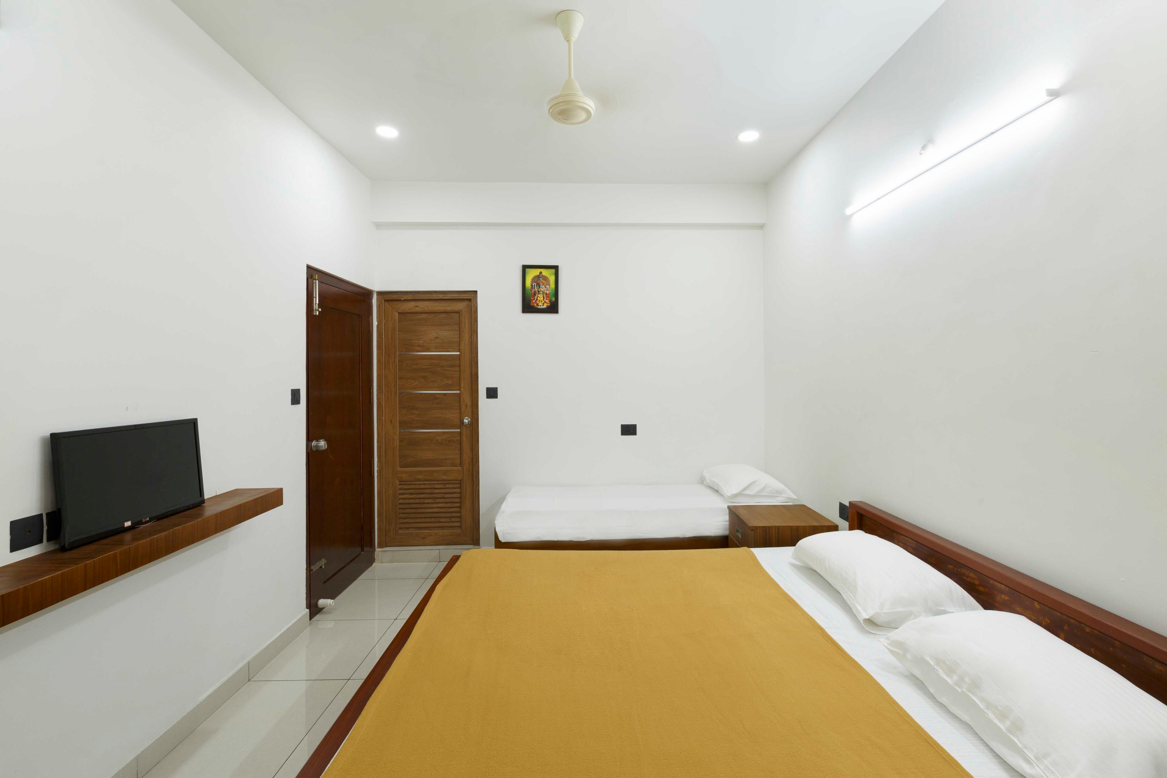 Devi Royal Residency - Tap to explore photos