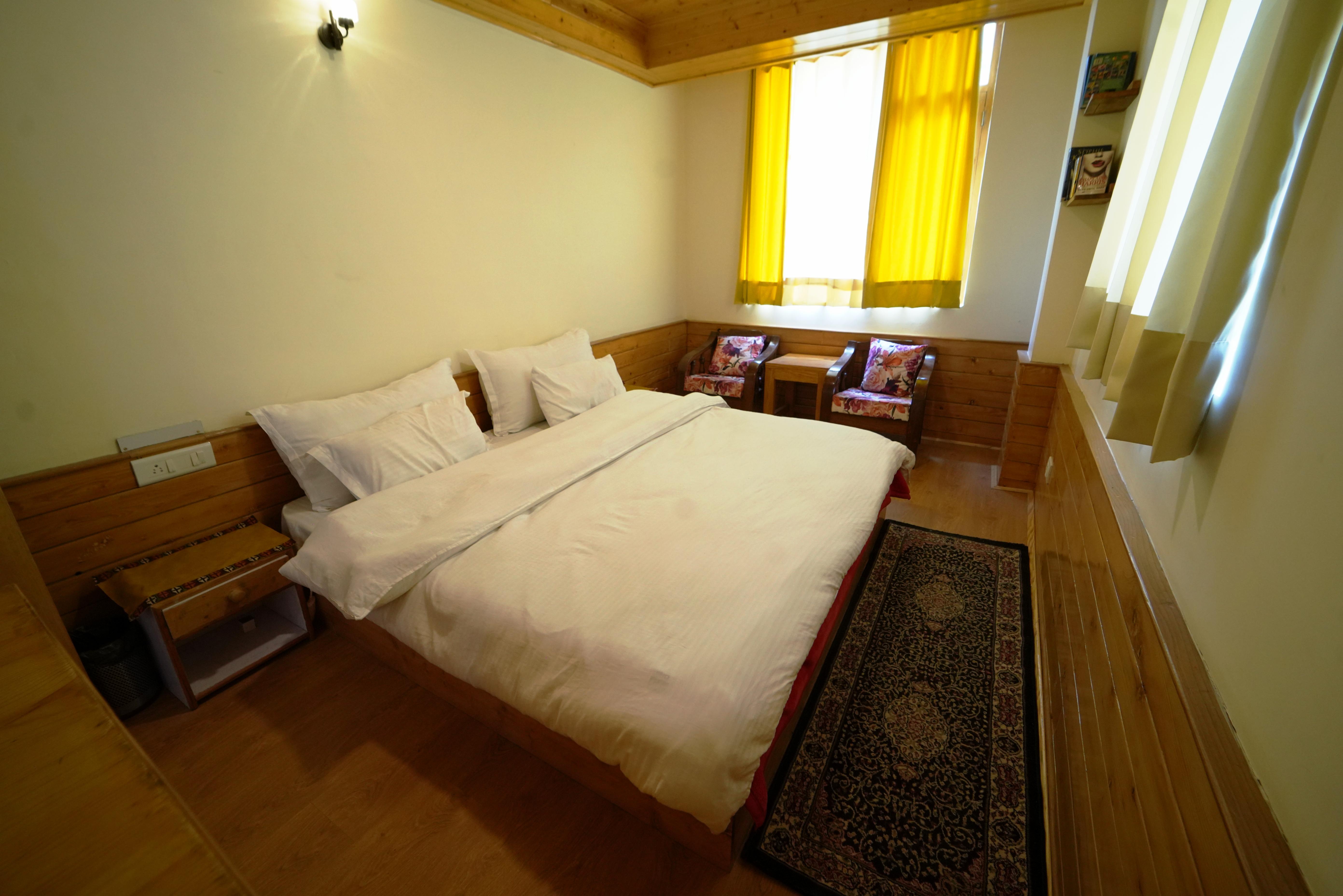 Solang Diaries Room Type - Brighu - Standard Room