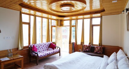 Solang Diaries Room Type - Hampta  Deluxe Room With Twin Balconies
