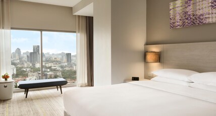 Hyatt Place Bangkok Sukhumvit 24 Room Type - King Suite