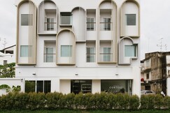 NAPPINESS HOTEL