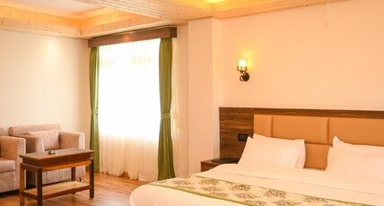 Tripoo Rhisum The Haapo Retreat Room Type - Premium (Balcony)