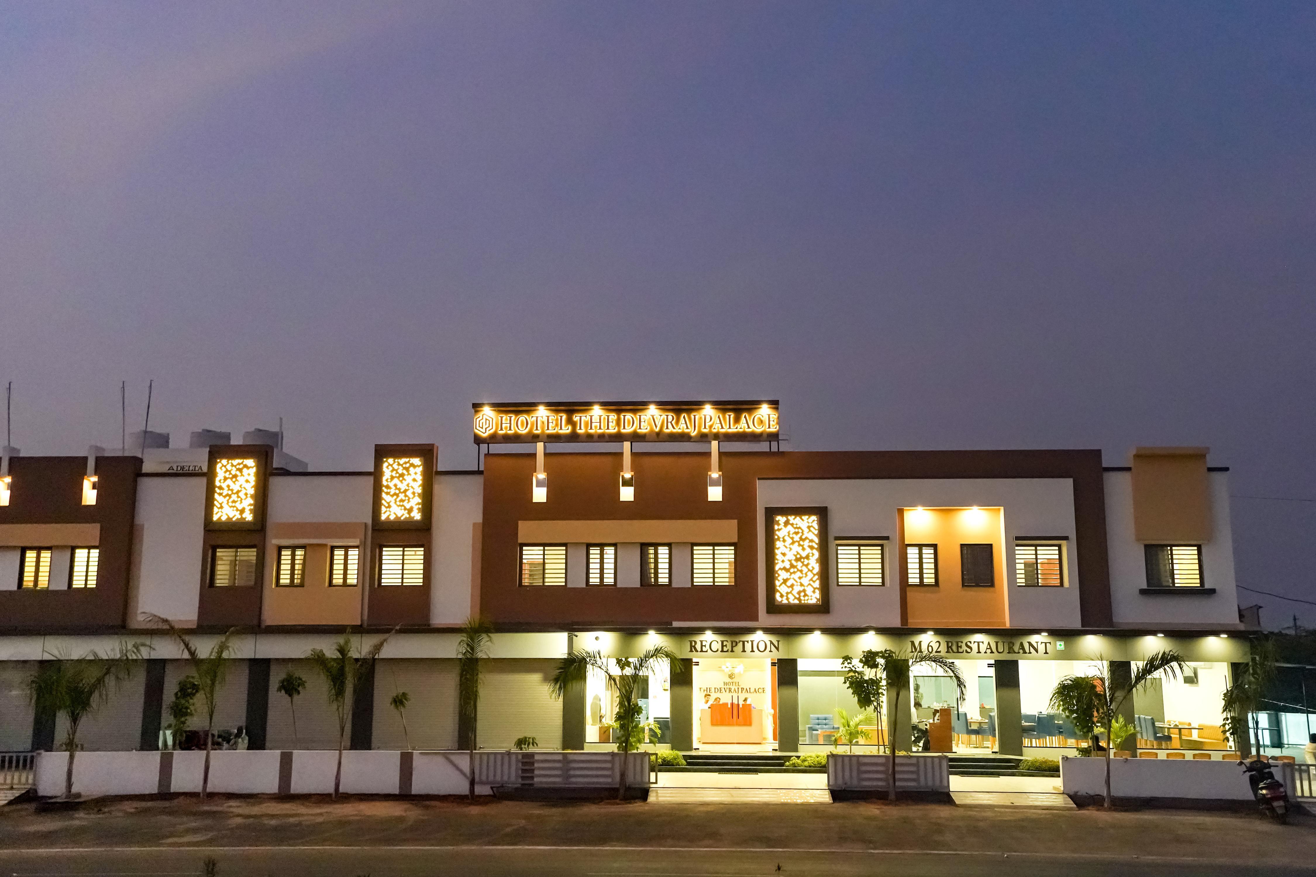 HOTEL THE DEVRAJ PALACE ( 100 METERS FROM BHUJ RAILWAY STATION )