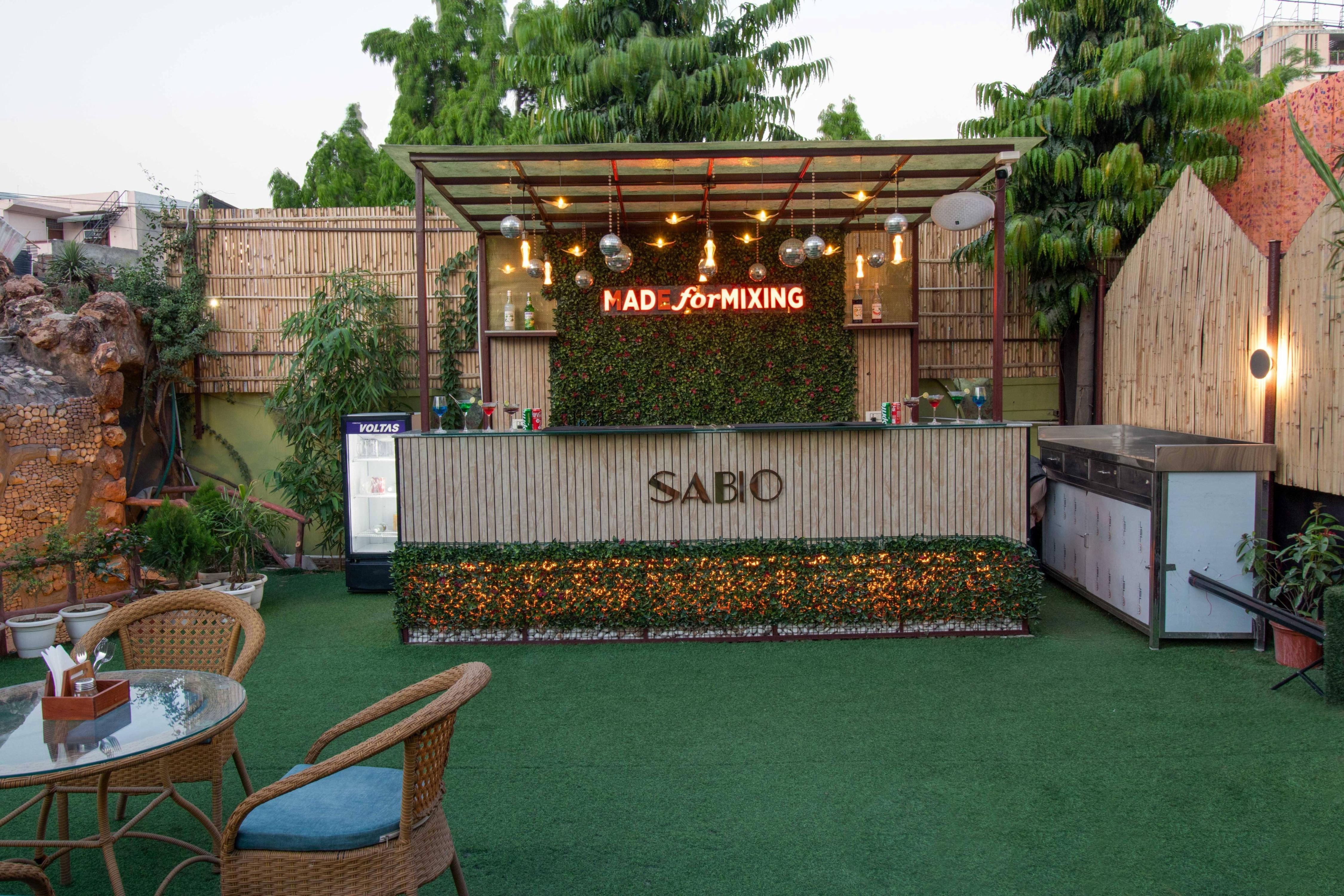 Treebo New Rockwell Vivek Vihar - Tap to explore photos