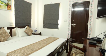 Hotel CASA by the lake Room Type - Deluxe Queen Hotel CASA by the lake Room Type - Deluxe Queen