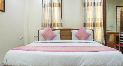 Hotel NK North Star Kamla Nagar Room Type - Super Deluxe Room with Wi-Fi Hotel NK North Star Kamla Nagar Room Type - Super Deluxe Room with Wi-Fi
