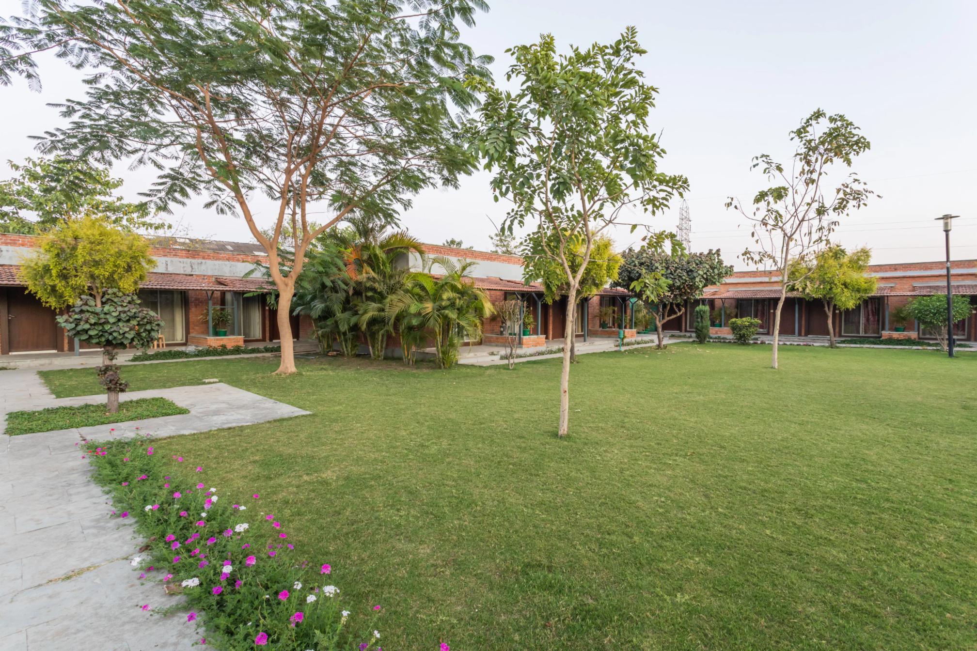 Nandan Resort - Tap to explore photos
