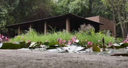 HAMPI'S WHISKERS RESORT Room Type - Mud House