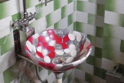 Rooms in a Comfortable Homestay 2