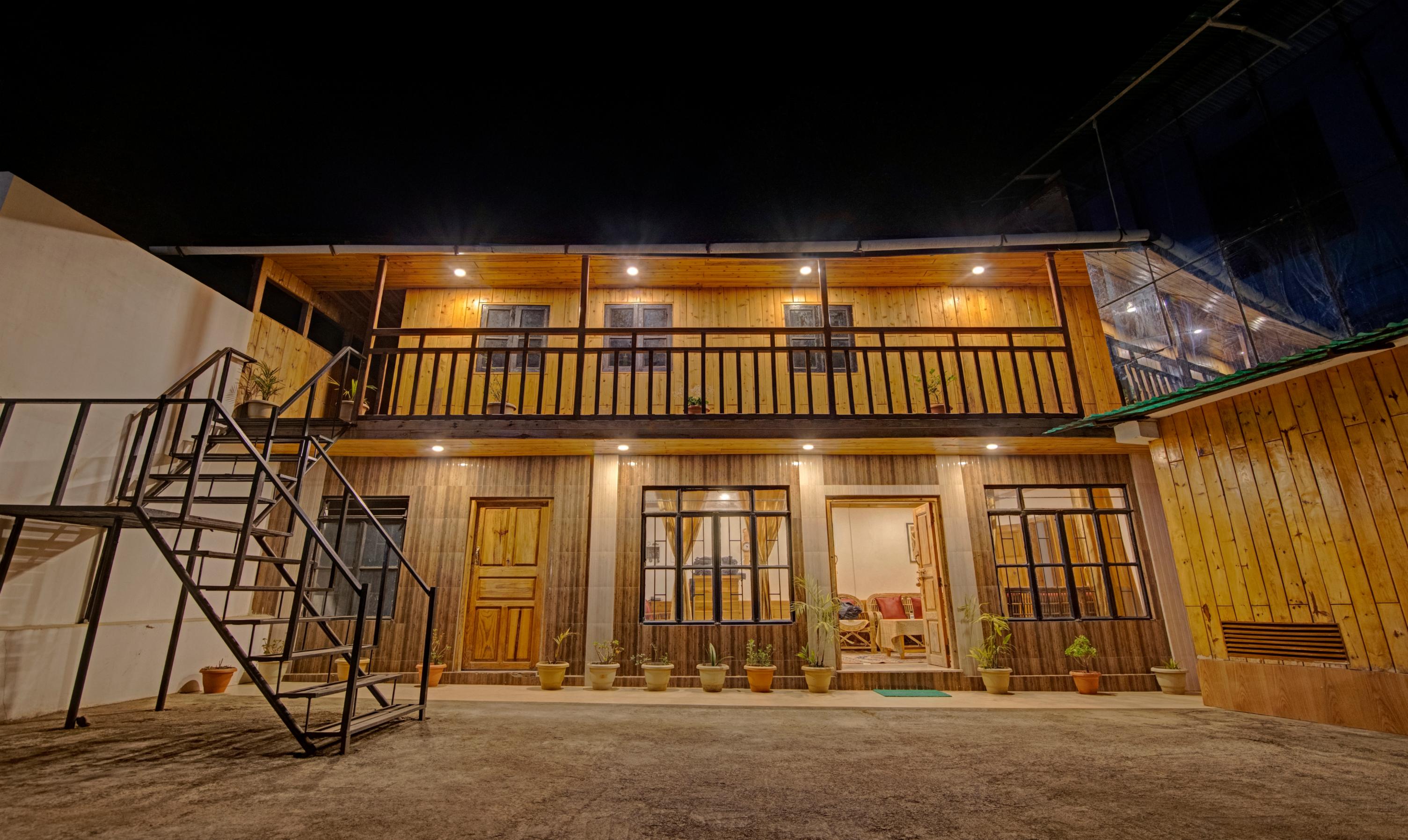 Treebo Omega Stay Inn