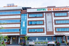Hotel SK Executive Chakan