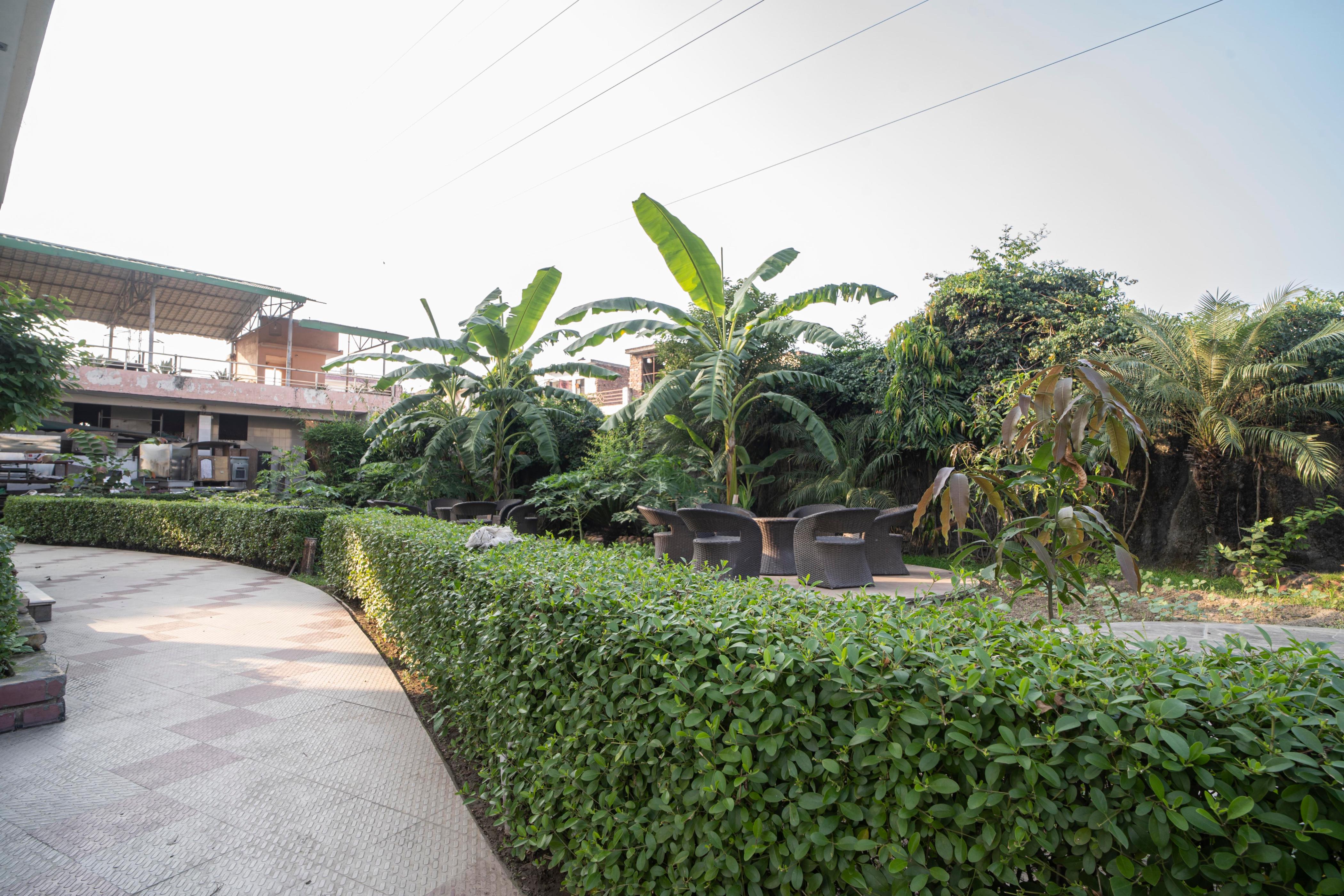 RIVER VIEW BOUTIQUE HOTEL & RESTAURANT - Tap to explore photos