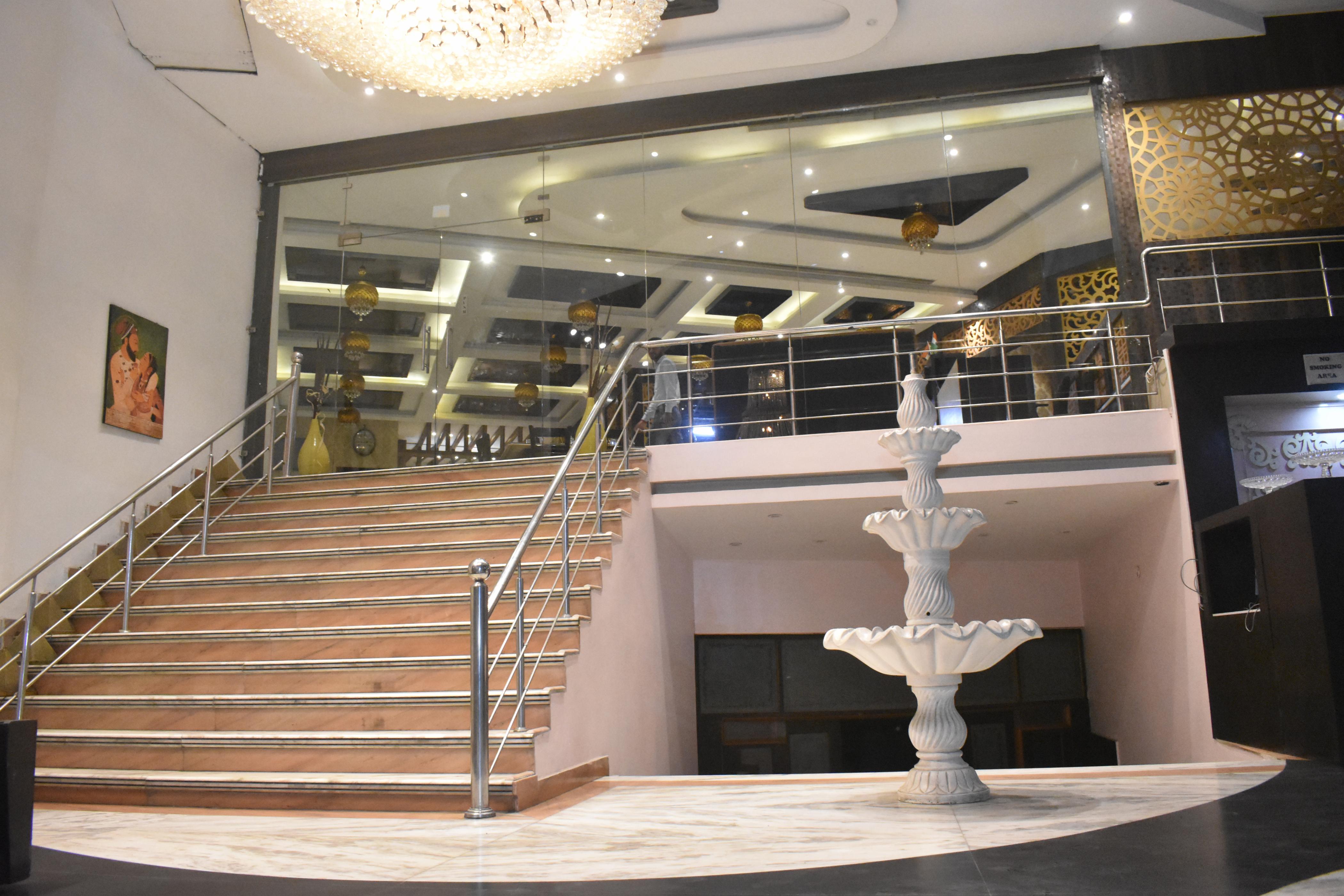 Main gallery