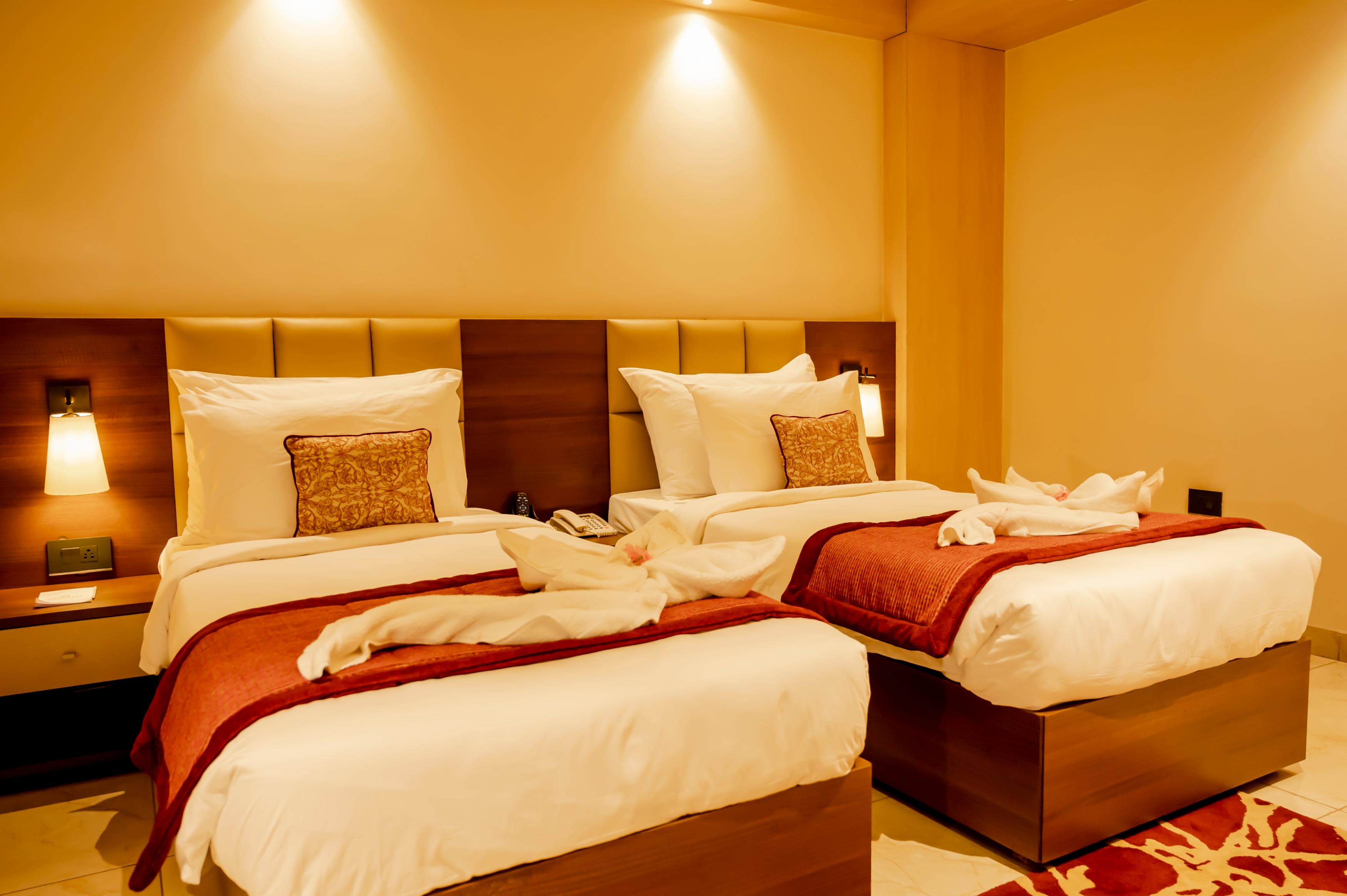 Hotel Pahadi - Tap to explore photos
