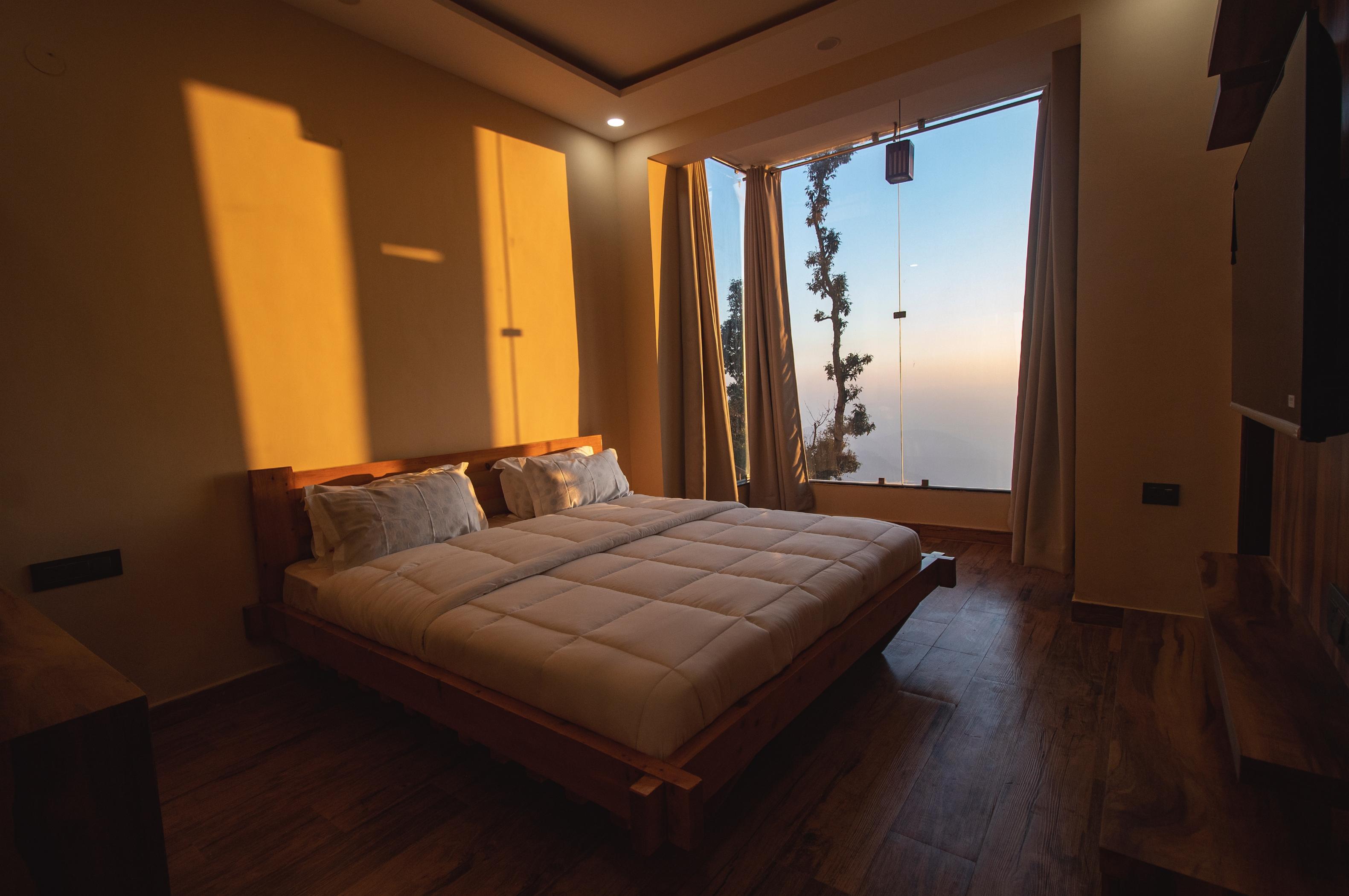 LaBelleVue | Entire 2BHK Luxe Cottage - Tap to explore photos