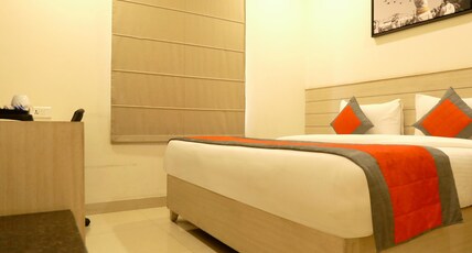 Perfectstayz Value Sagar 10 mins walk to Golden Temple Room Type - Deluxe Room Non Ac Perfectstayz Value Sagar 10 mins walk to Golden Temple Room Type - Deluxe Room Non Ac