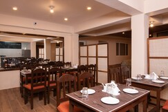 Hotel Shambhala