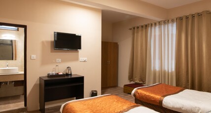 Hotel Shambhala Room Type - Standard Twin Bed Room Hotel Shambhala Room Type - Standard Twin Bed Room