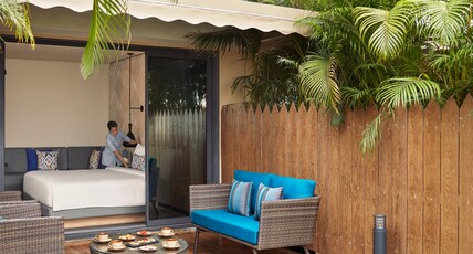 Hyatt Place Vadodara Room Type - 1 King Bed with Garden