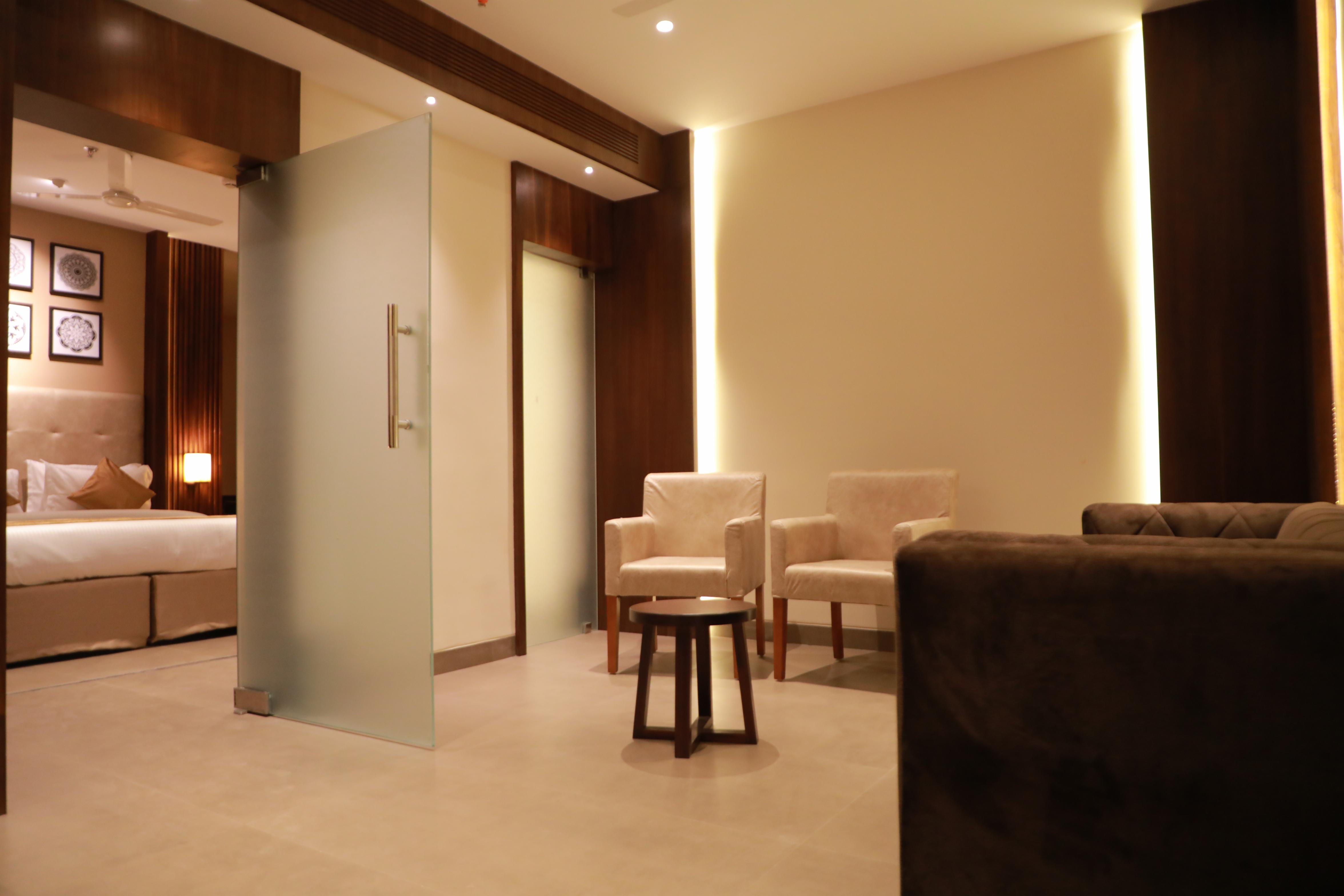 Magnet Hotel Kannur - Tap to explore photos