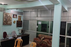 Shri Radhe Krishna Guest House