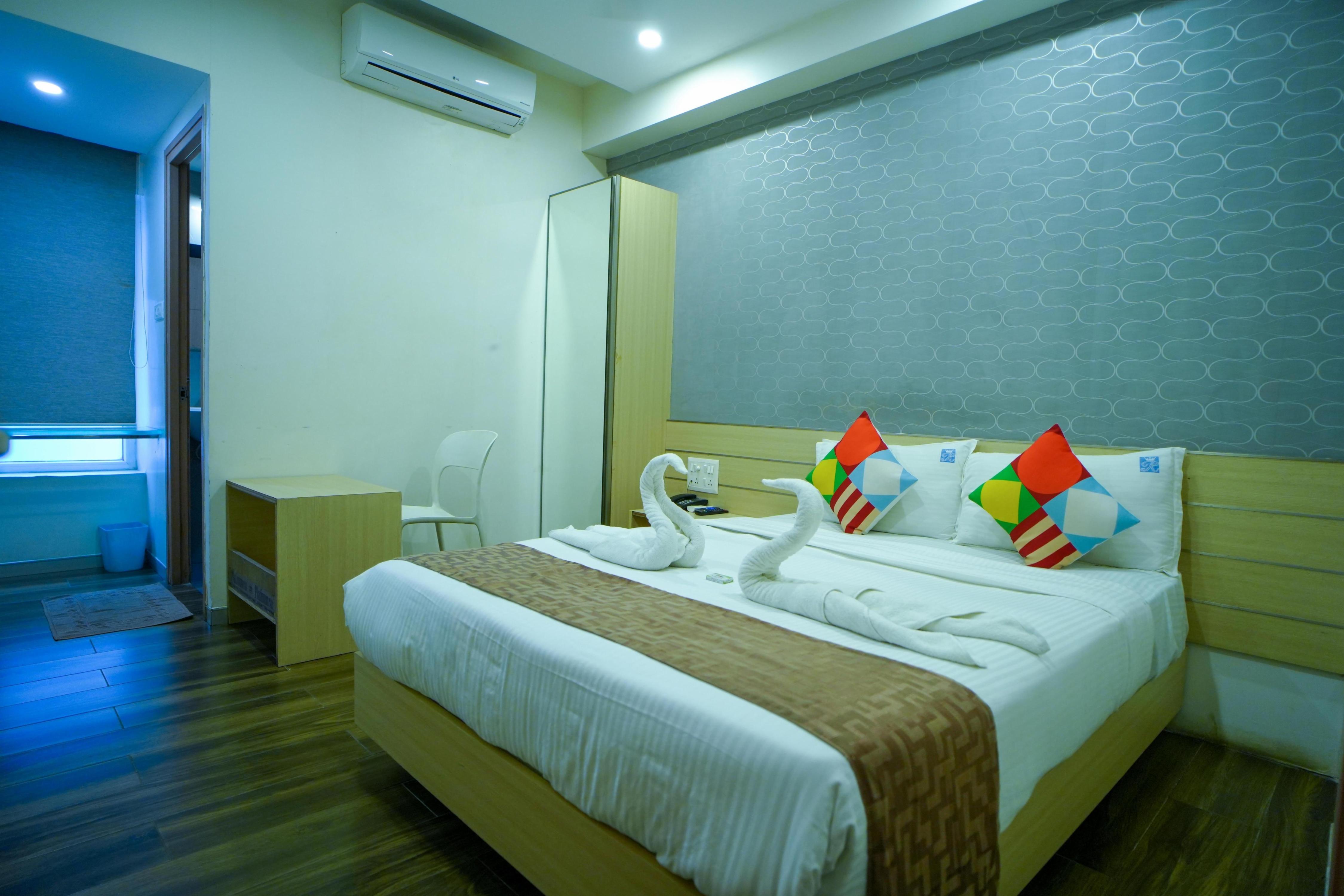 HOTEL RAAJ PEARL - Tap to explore photos