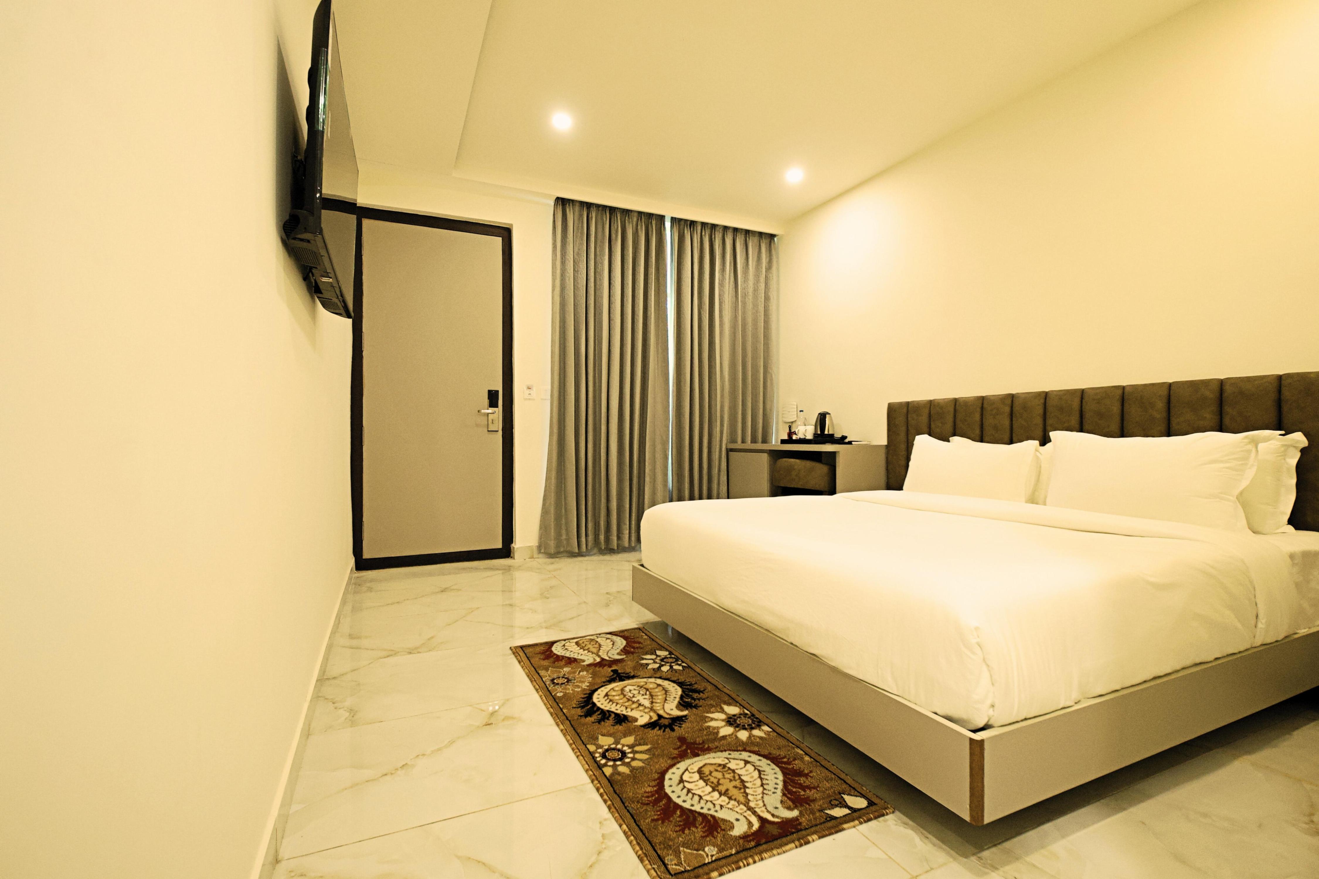 Veerdency Luxury Resort Room Type - Deluxe Room Garden view or Courtyard view (First Floor)