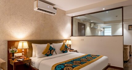 Hotel Arch Plaza - Near Yashobhoomi Dwarka Room Type - Suite Room Hotel Arch Plaza - Near Yashobhoomi Dwarka Room Type - Suite Room