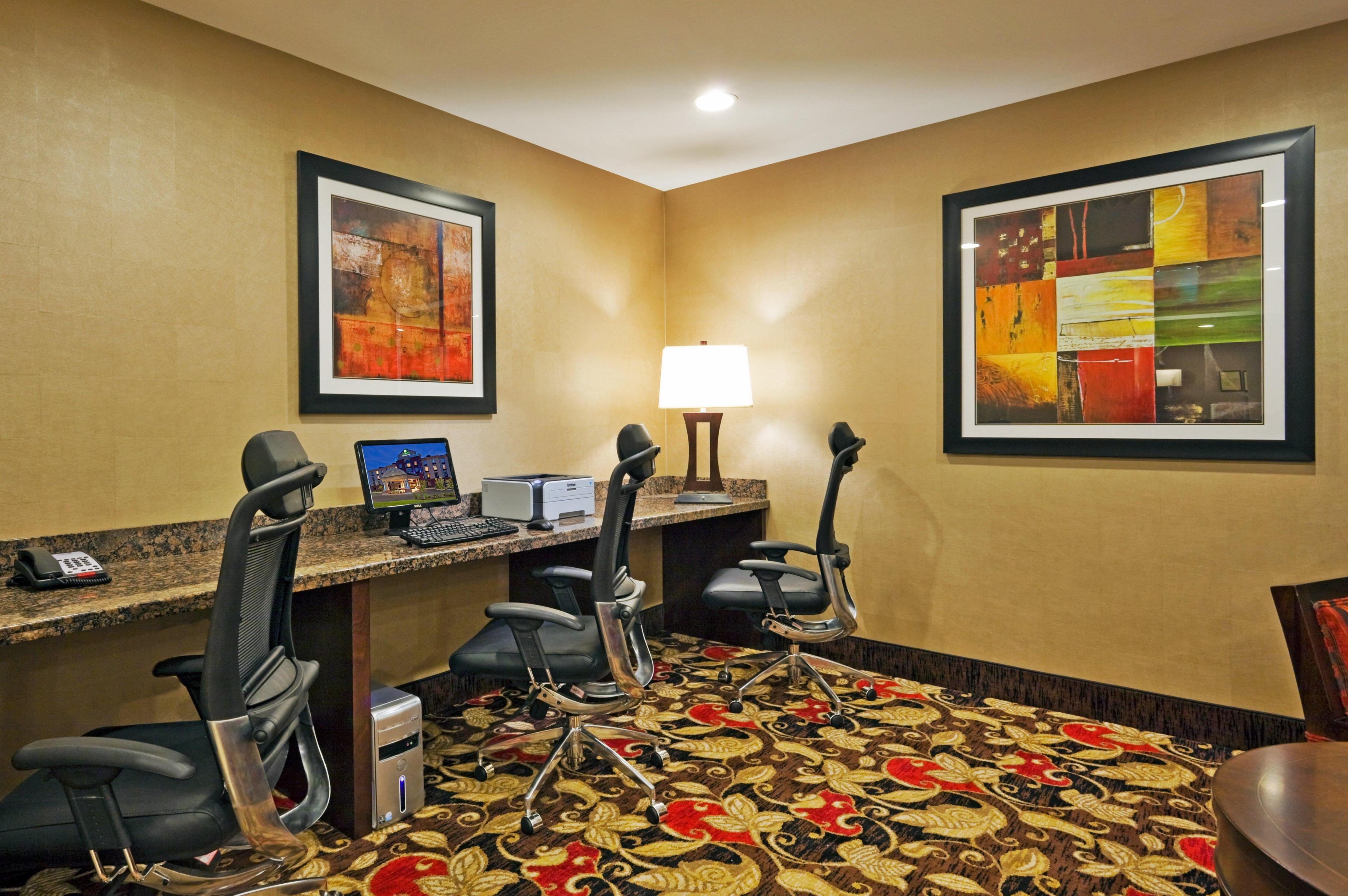 Holiday Inn Express & Suites KODAK EAST-SEVIERVILLE
